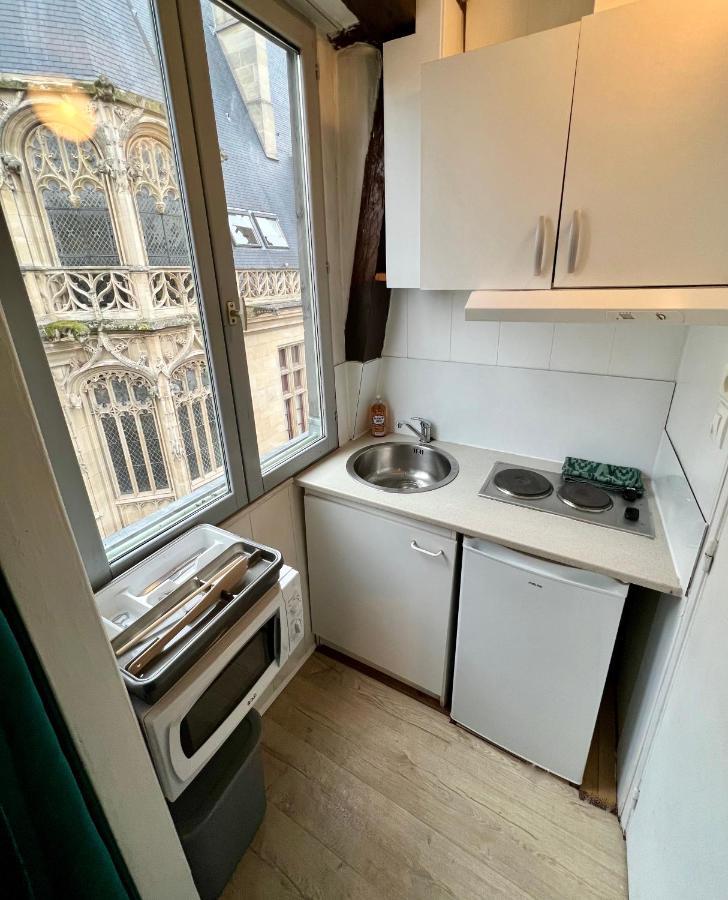Studio Au Coeur De Rouen, 4 Personnes, Calme & Elegant Exteriör bild